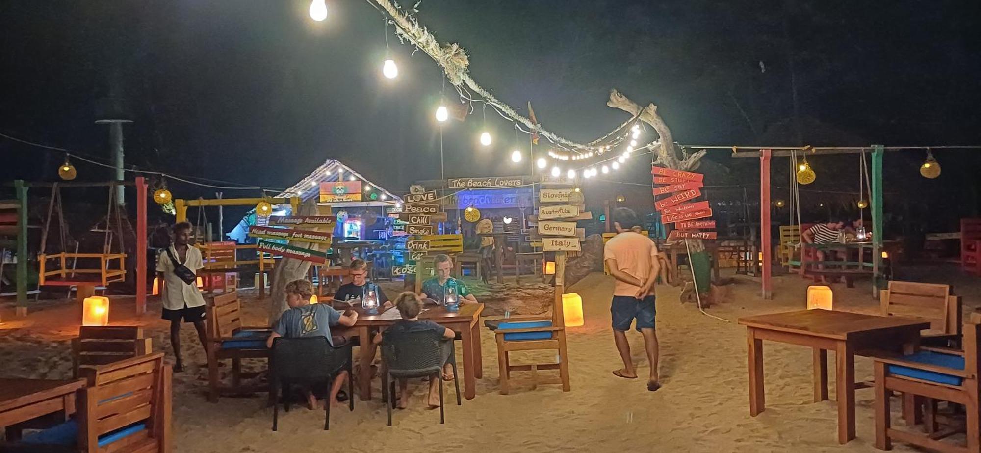 The Beach Lovers Nilaveli Buitenkant foto